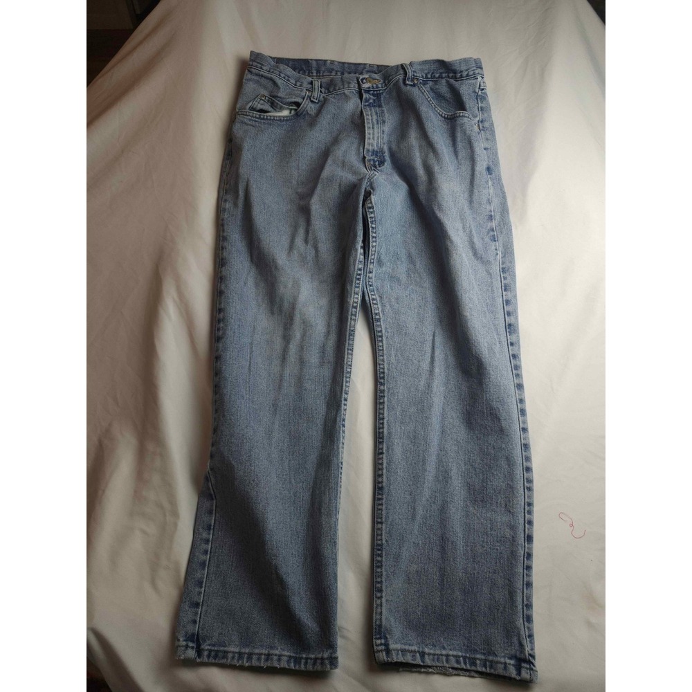 Wrangler Relaxed Fit Light Wash Blue Denim Jeans 38x30 97601VR Mens